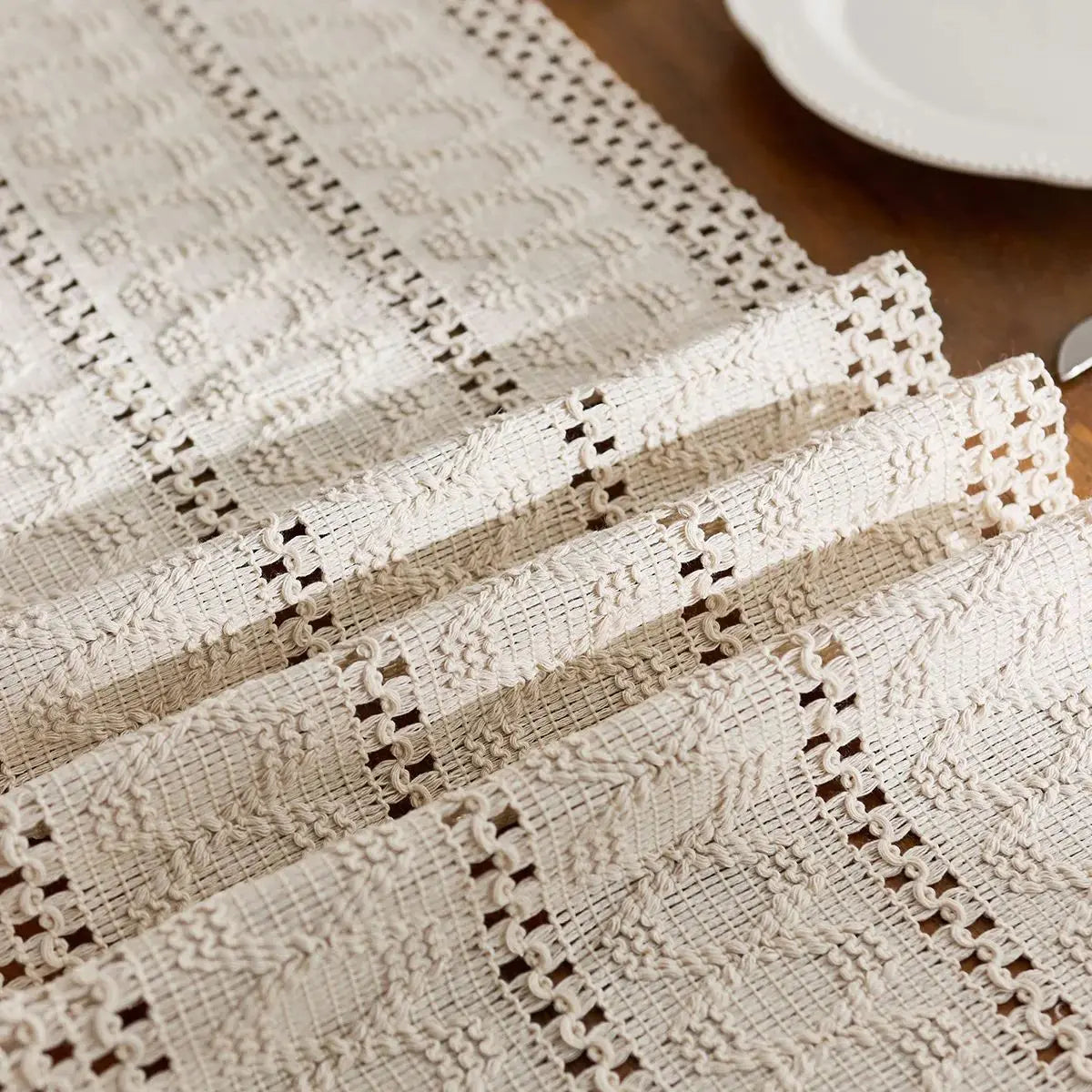 1pc Beige Boho Table Runner with Tassels Hand Woven Cotton Table Runner Rustic Farmhouse Table Runners for Kitchen Dining  Table